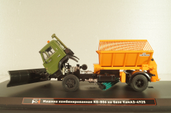 КО-806 машина комбинированная, на шасси Камаз-4925, хаки/оранжевый, TR4837, TruckTyr 1:43