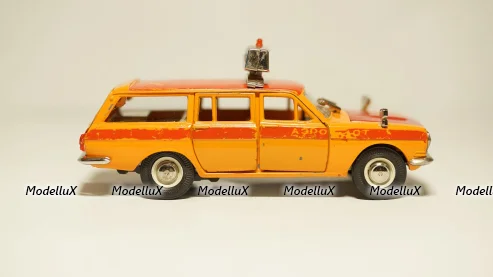 Газ-2402 Волга, такси, зеленая, Тантал/Радон  1:43