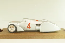 Auto Union Rekordwagen HP 370 #4 1937, silver, R108, Brumm 1:43
