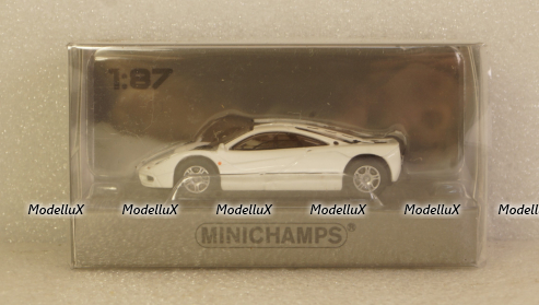 McLaren F1 Roadcar white, 870133822, Minichamps 1:87
