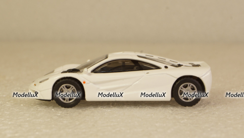 McLaren F1 Roadcar white, 870133822, Minichamps 1:87