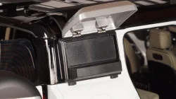 Land Rover Defender 110 with Roof Pack 2020 Fuji White, Almost Real 1:18