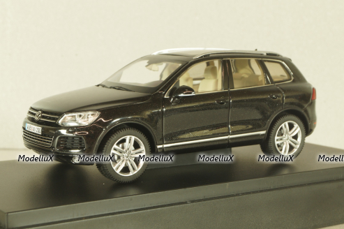 Volkswagen Touareg 2010 black, Schuco 1:43
