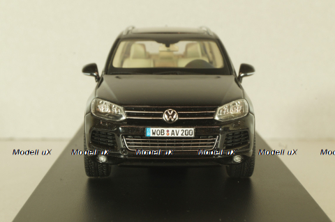 Volkswagen Touareg 2010 black, Schuco 1:43