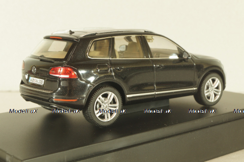 Volkswagen Touareg 2010 black, Schuco 1:43