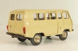 Уаз-452 А41, бежевый, 1991г., Тантал/Радон 1:43