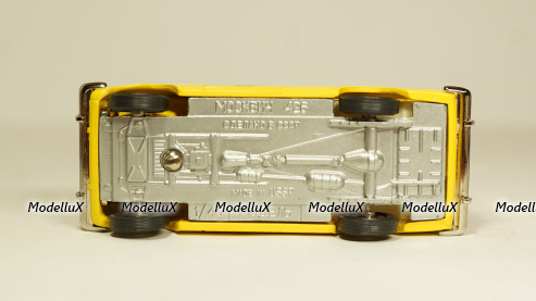 Delahaye 235 Coach 1952, beige, Altaya 1:43