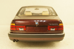 BMW 730i (E32) 1986 red, 100023007, Minichamps 1:18