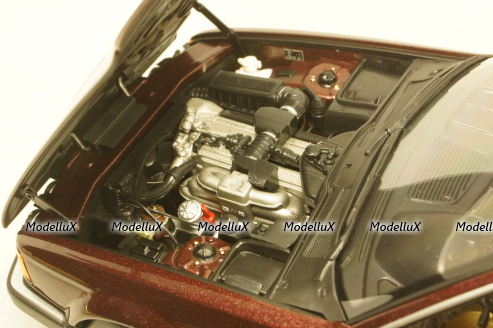 BMW 730i (E32) 1986 red, 100023007, Minichamps 1:18