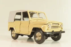 Уаз-469 А34,бежевый,Тантал/Радон 1:43