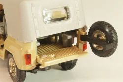 Уаз-469 А34,бежевый,Тантал/Радон 1:43