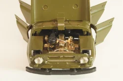 Уаз-469 А34, хаки, Тантал/Радон 1:43