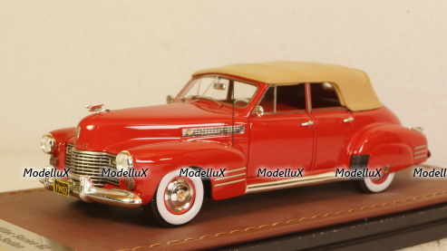 Cadillac Series 62 Sedan Convertible Red Closed top 1941, GLM119202, GLM Models 1:43
