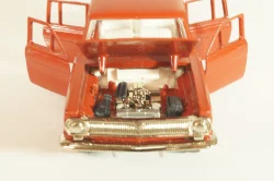 Газ-2402 Волга, красная, 1988г, Тантал/Радон 1:43