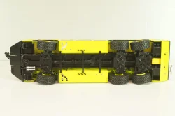 Oshkosh Striker 3000 ARFF Airport Rescue 2004, yellow, TWH078, TWH Collectables 1:50