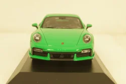 Porsche 911 (992) Turbo S Coupe Sport Design  2021, green, 410060071, Minichamps 1:43