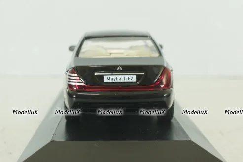 Maybach 62 (V240) 2003, silver/black, MBOMS069, Altaya, Mercedes-Benz Offizielle Modell Sammlung #69, 1:43