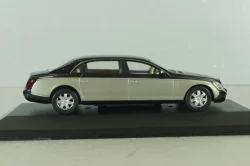 Maybach 62 (V240) 2003, silver/black, MBOMS069, Altaya, Mercedes-Benz Offizielle Modell Sammlung #69, 1:43