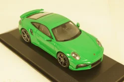Porsche 911 (992) Turbo S Coupe Sport Design  2021, green, 410060071, Minichamps 1:43