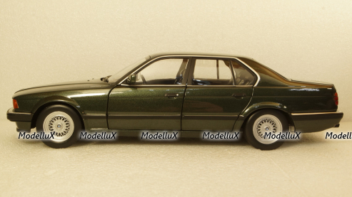 BMW 730I (E32) 1986 Green Metallic, 100023004, Minichamps 1:18