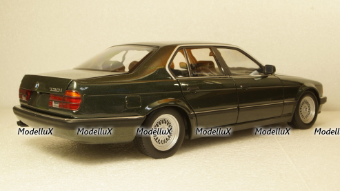 BMW 730I (E32) 1986 Green Metallic, 100023004, Minichamps 1:18