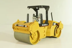 CAT CB-534D XW Vibratory Asphalt Compactor, yellow, 55132, Norscot 1:50