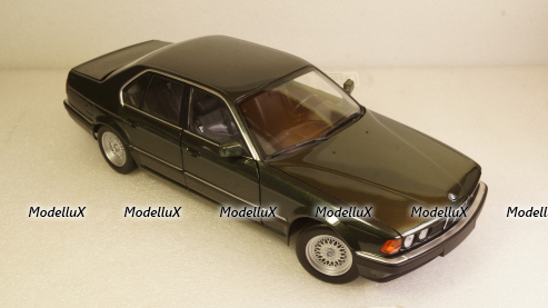 BMW 730I (E32) 1986 Green Metallic, 100023004, Minichamps 1:18