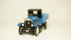 Амо Ф15, синий, 1:43