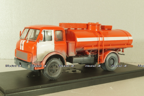 АЦ-8-5334, пожарный на шасси Маз-5334, со следами эксплуатации, Improved models 1:43