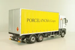Renault AE 500 Magnum truck "Porcelanosa Grupo" 1990, white/yello, Camiones y Autobuses #94, Altaya 1:43