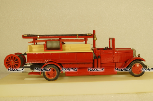 Зис-11 Автодоровец, Ломо 1:43