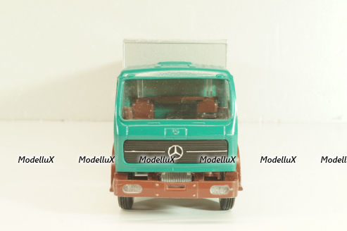 Mercedes-Benz 1632 S tractor with semi trailer "Mercedes" green/silver,  556, NZG 1:50