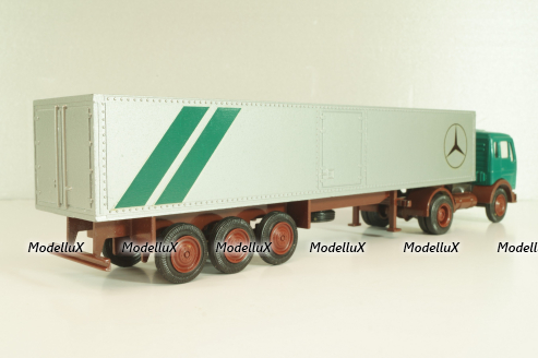 Mercedes-Benz 1632 S tractor with semi trailer "Mercedes" green/silver,  556, NZG 1:50