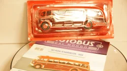 AEC REGAL III Harrington №16, Hachette 1:43