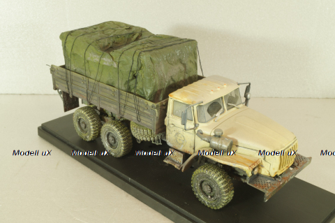 Урал-4320 грузовой автомобиль со следами эксплуатации, Improved models 1:43