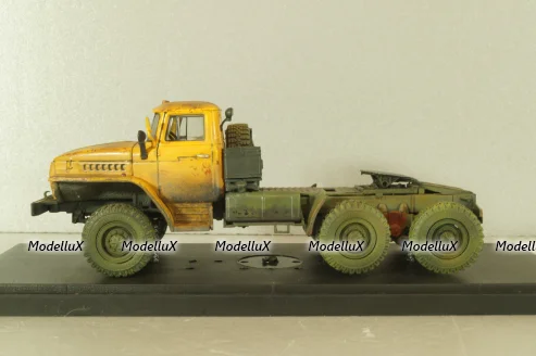 Урал-44202 тягач, со следами эксплуатации, Model43 1:43
