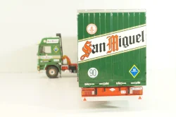 Volvo FH12 truck with semi-trailer "San Miguel" 1988, green Camiones y Autobuses #83, Altaya 1:43