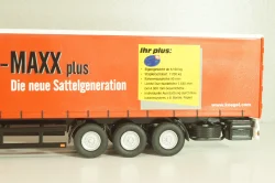 Mercedes-Benz Actros 1846 tractor with semi trailer "Cargo-Maxx" yellow/red, 555, NZG 1:50
