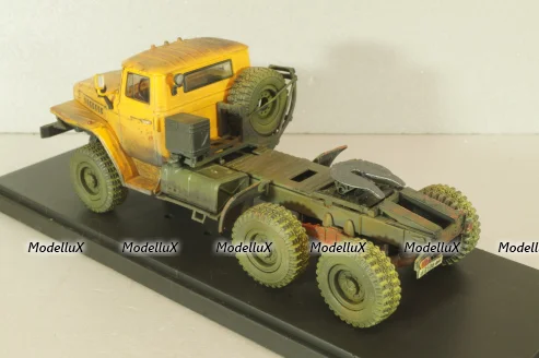 Урал-44202 тягач, со следами эксплуатации, Model43 1:43
