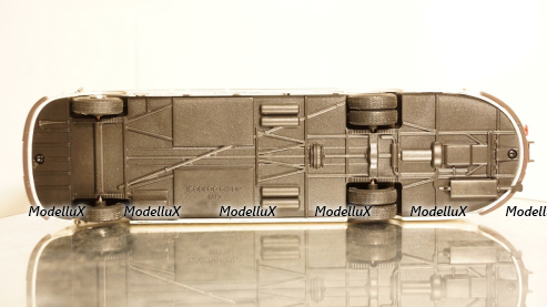 ISOBLOC 648 DP №17, Hachette 1:43