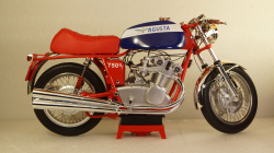 Agusta 750S 1972, VMB 1:6
