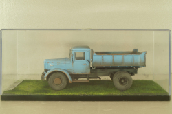 Маз-205 самосвал, со следами эксплуатации, Model43 1:43