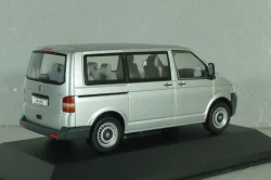 Volkswagen T5 TDI Transporter 2003, silver, Volkswagen Offizielle Modell-Sammlung, Altaya #65 1:43