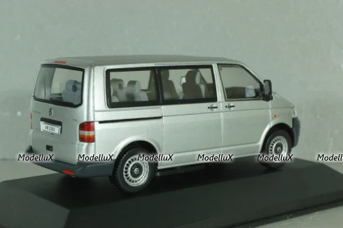 Volkswagen T5 TDI Transporter 2003, silver, Volkswagen Offizielle Modell-Sammlung, Altaya #65 1:43