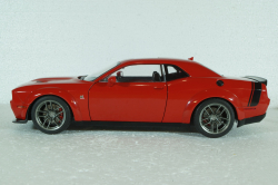 Dodge Challenger R/T Scat Pack Widebody 2020 red, 1805702, Solido 1:18