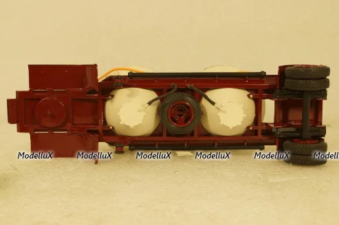 Полуприцеп муковоз ПМЗ-К-1040,Nik models 1:43