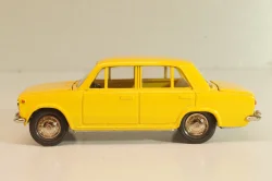 Ваз-2101 А9, желтый, июнь 1978г., Тантал/Радон 1:43