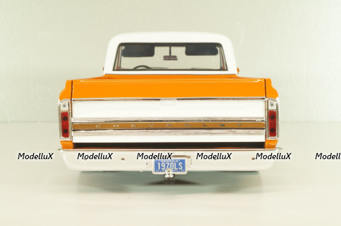 Chevrolet C-10 Custom LS Powered, red/white, L.E 450 pcs, A1807221, ACME 1:18