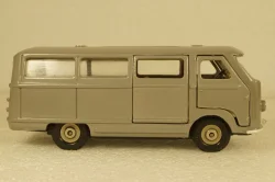 Раф-977 Латвия, з-д Двигатель 1:43  