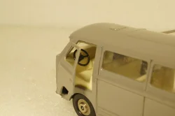Раф-977 Латвия, з-д Двигатель 1:43  